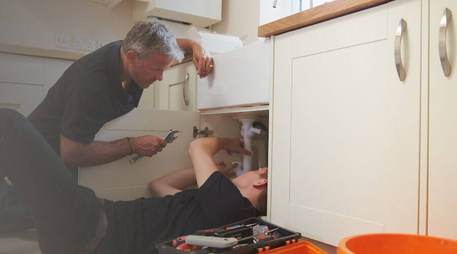 Professional burst pipe repair services in Vallonia, IN